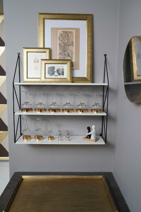 NEW Bohemian crash pad in Riga Center Apartment Bagian luar foto